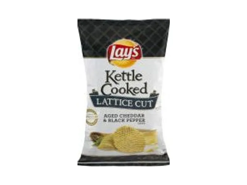 Lattice Cut Aged Cheddar & Black Pepper