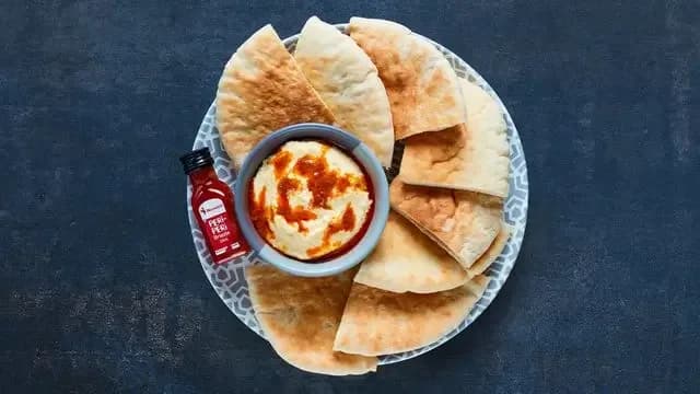 Houmous with PERi-PERi Drizzle