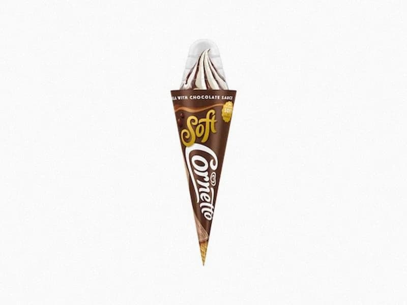 Cornetto Soft Vanilla with Chocolate Sauce