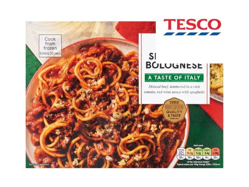 Spaghetti Bolognese with Cheese Crumbs